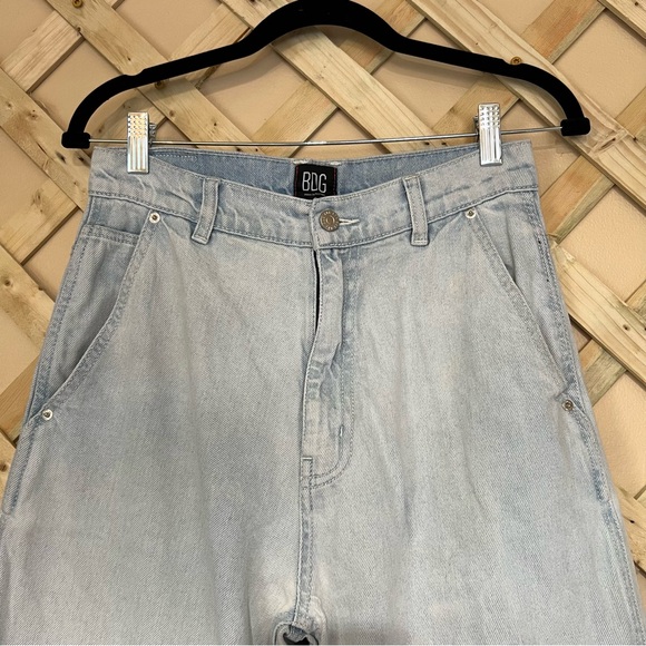 BDG Urban Outfitters Cargo High Rise Extreme Baggy Jeans Light Size 26 - Picture 3 of 8